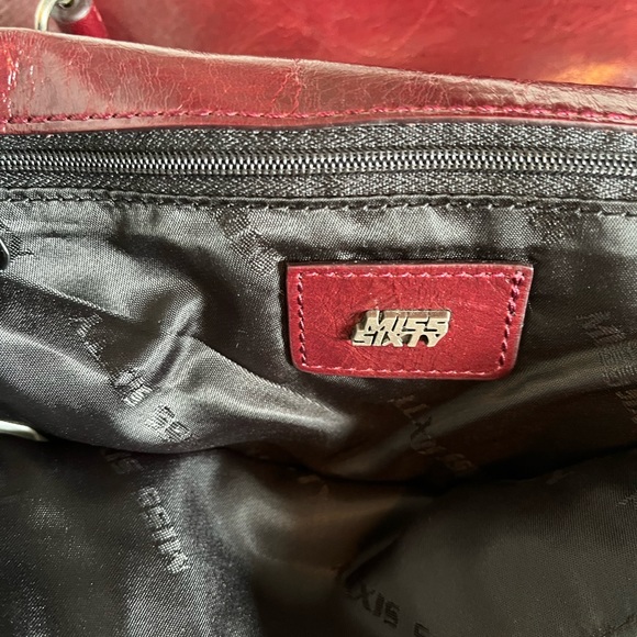 Miss Sixty burgundy coloured leather bag, clutch or crossbody/shoulder bag. - Picture 5 of 7
